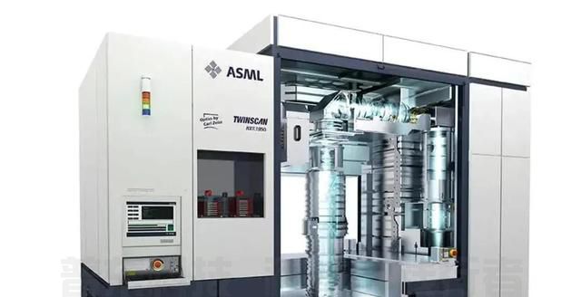 英伟达B200曝光，功耗达1000W(图1)