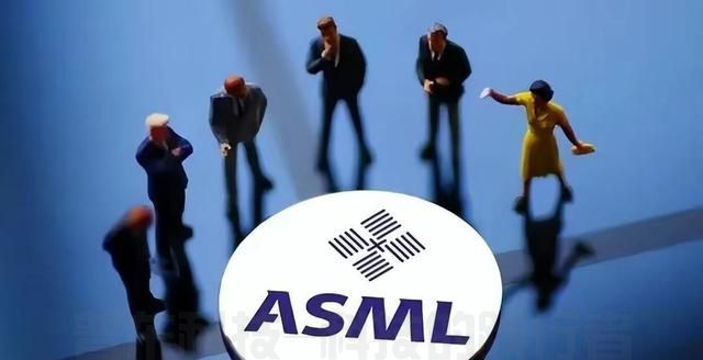 英伟达B200曝光，功耗达1000W(图6)